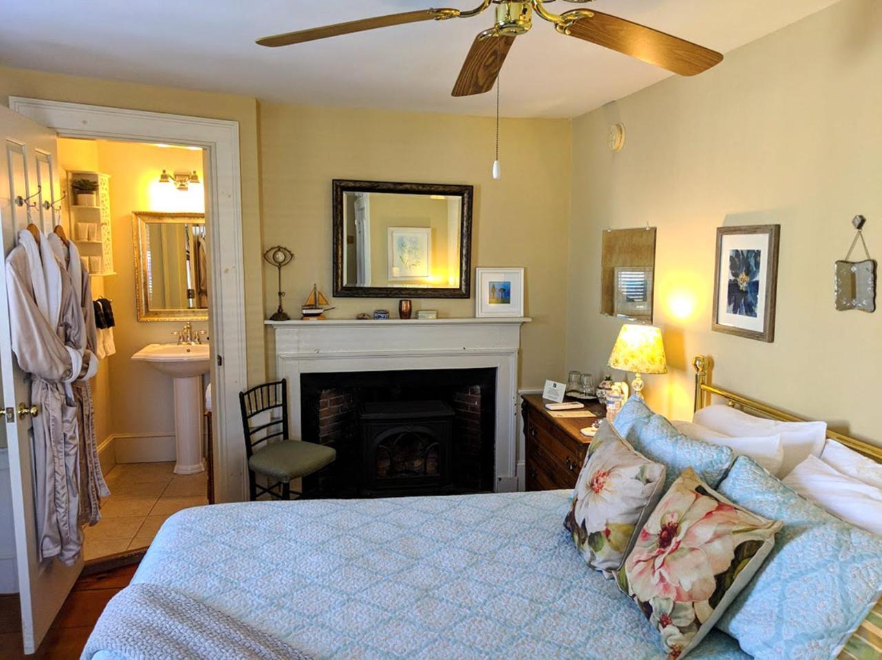 Bed and breakfast Elms Of Camden Extérieur photo
